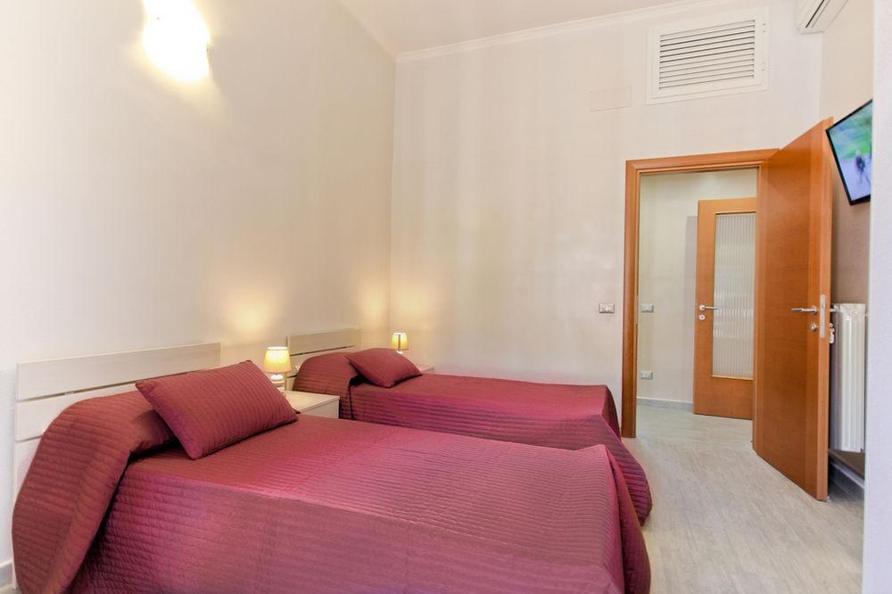 San Pietro'S Home - Guesthouse Rome Bagian luar foto